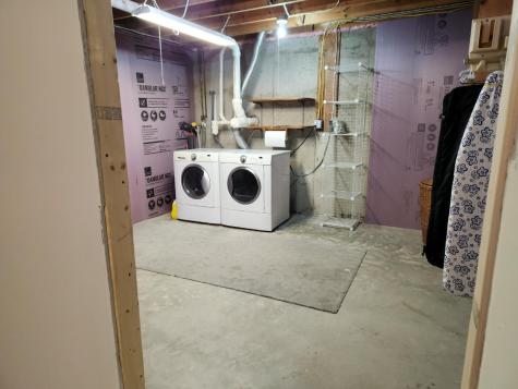12 Hartford Street Lewiston ME 04240