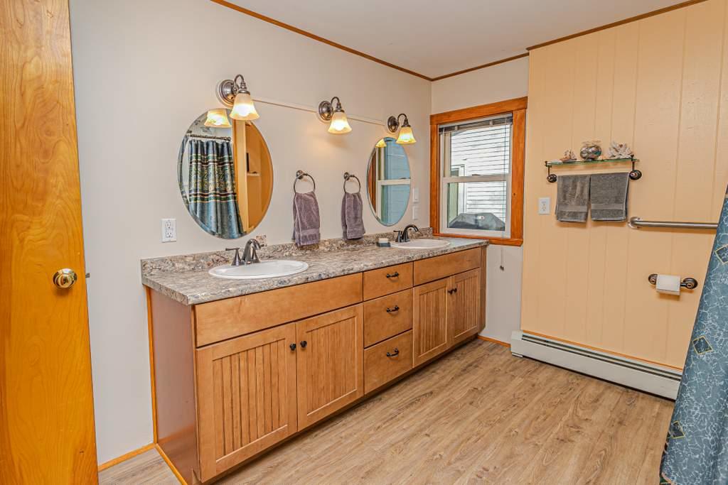 970 Industry Road Farmington ME 04938