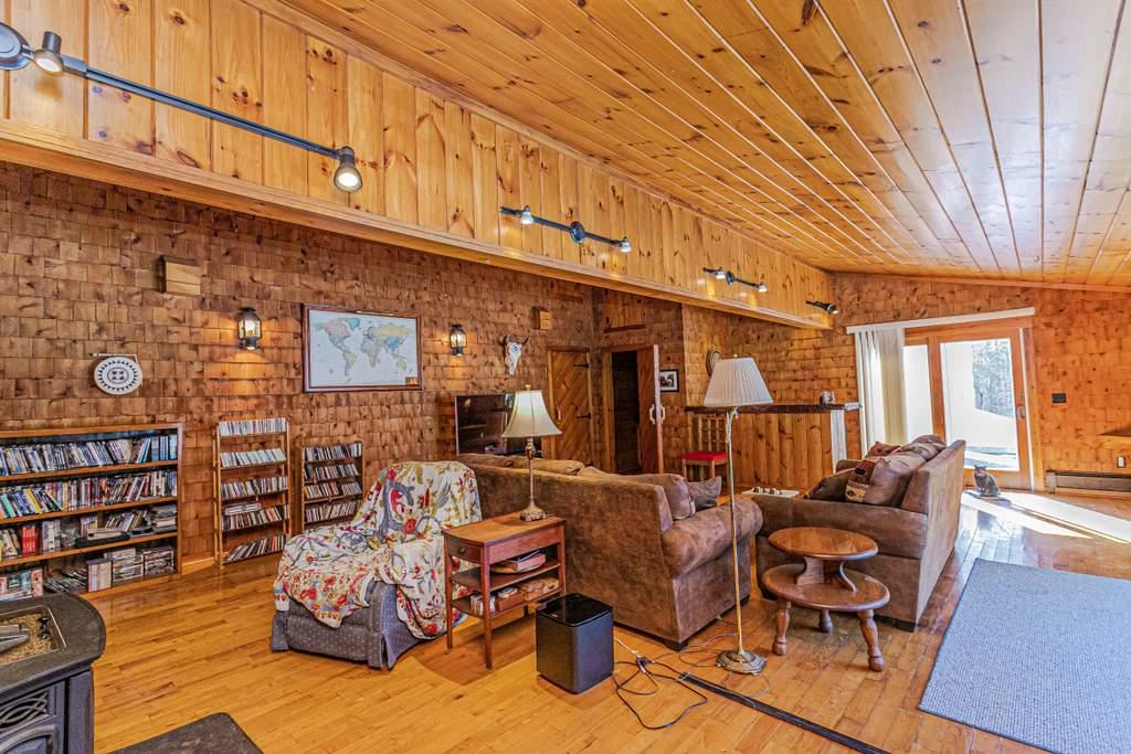 970 Industry Road Farmington ME 04938