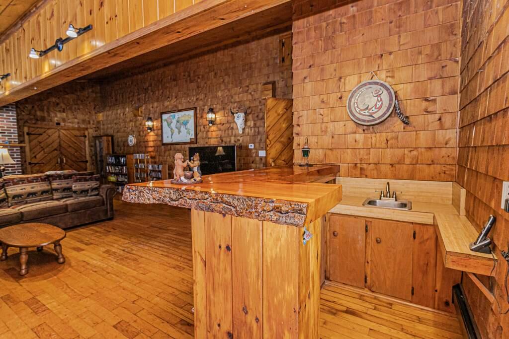 970 Industry Road Farmington ME 04938