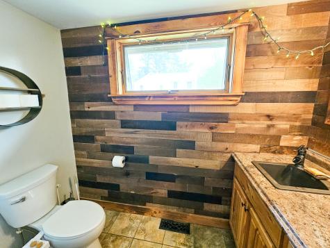 14 Helen Street Auburn ME 04210