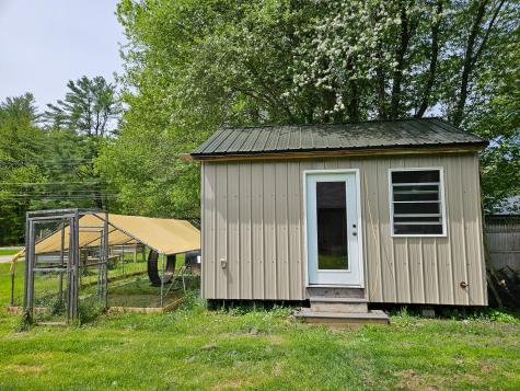 14 Helen Street Auburn ME 04210