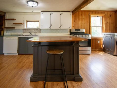 63 Maple Street Cornish ME 04020