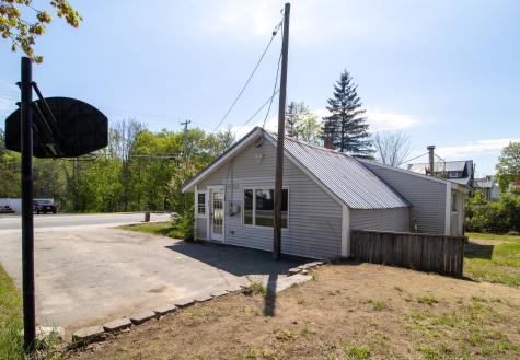 63 Maple Street Cornish ME 04020