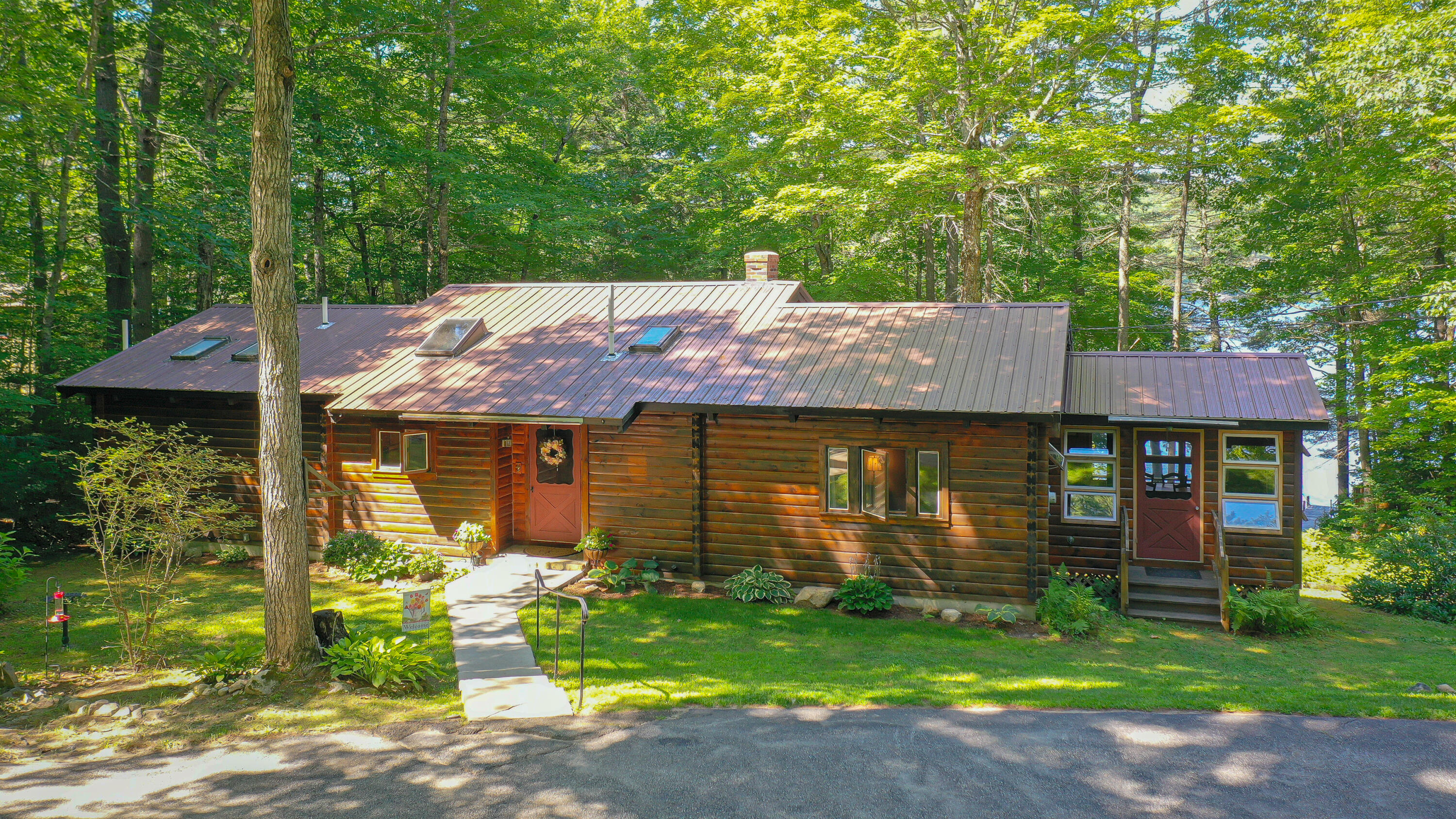 23 Crescent Shore Road Raymond ME 04071