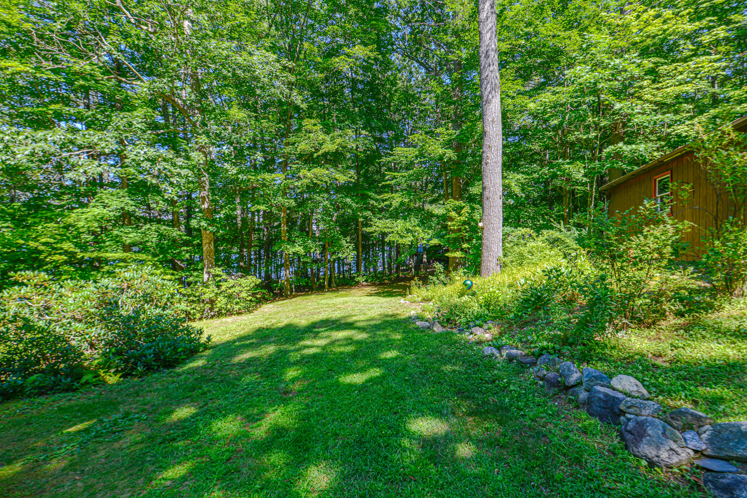23 Crescent Shore Road Raymond ME 04071