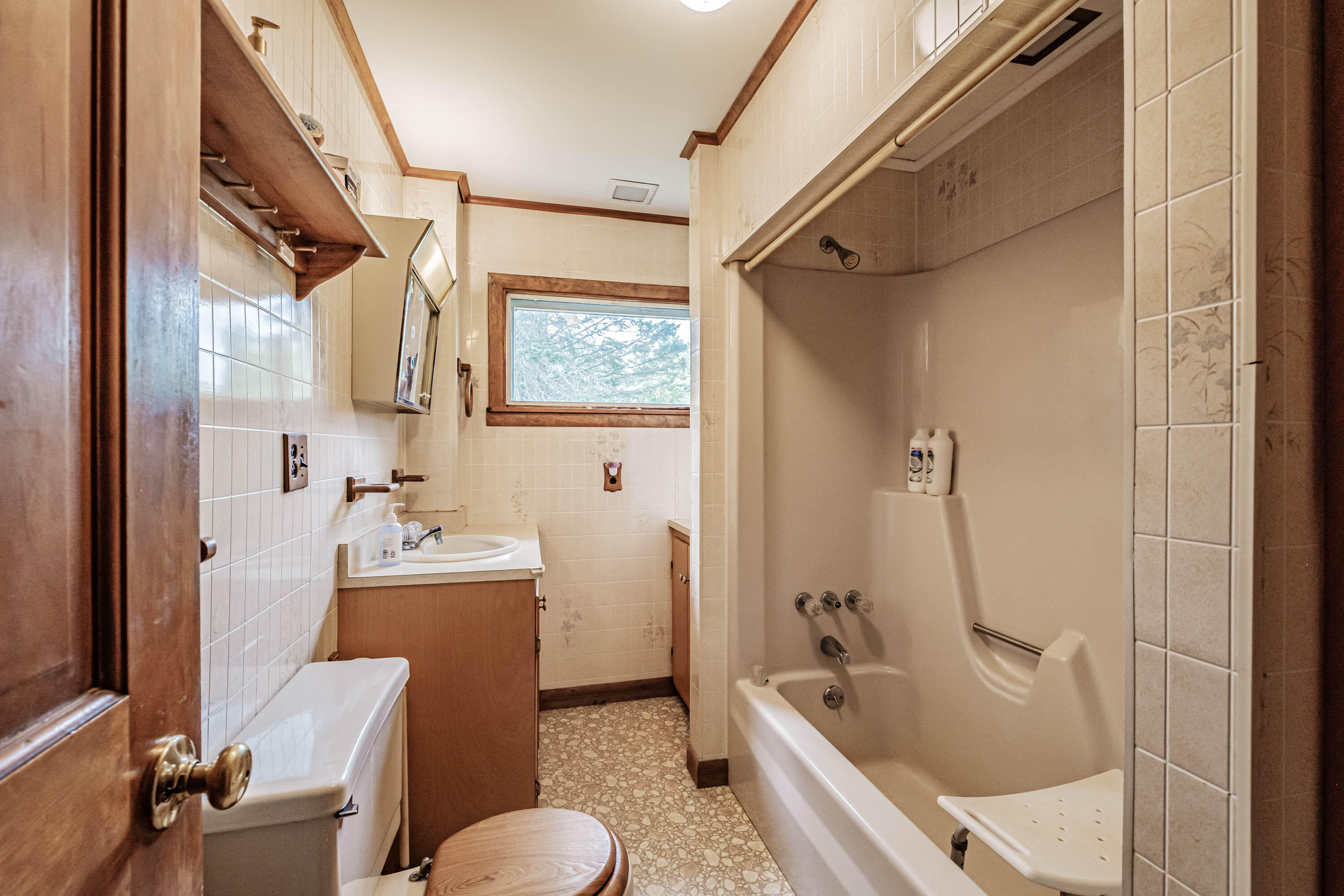 258 Middle Road Fairfield ME 04937