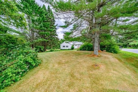 258 Middle Road Fairfield ME 04937