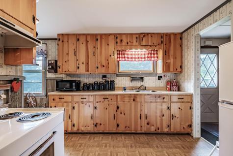 258 Middle Road Fairfield ME 04937