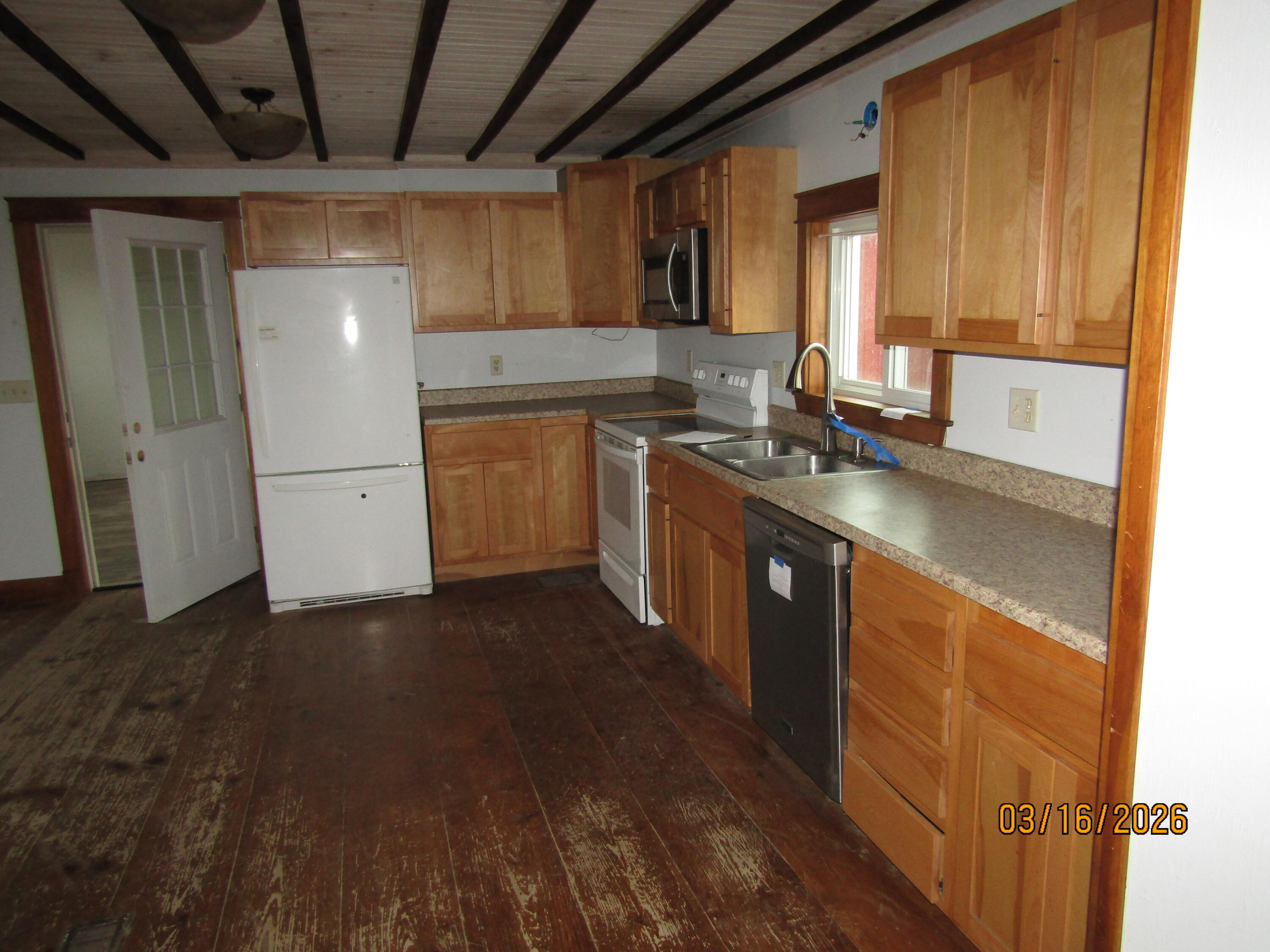 535 Enfield Road Lincoln ME 04457