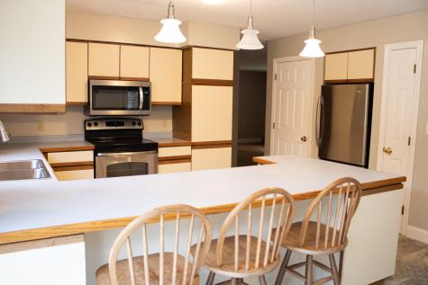 9 Pine Grove Avenue Glenburn ME 04401