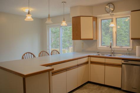 9 Pine Grove Avenue Glenburn ME 04401