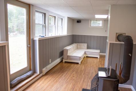 9 Pine Grove Avenue Glenburn ME 04401