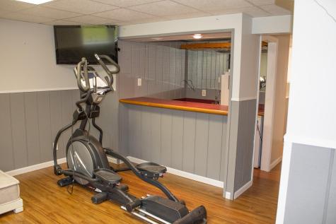 9 Pine Grove Avenue Glenburn ME 04401