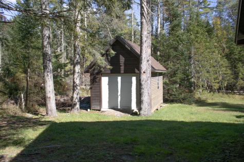 9 Pine Grove Avenue Glenburn ME 04401