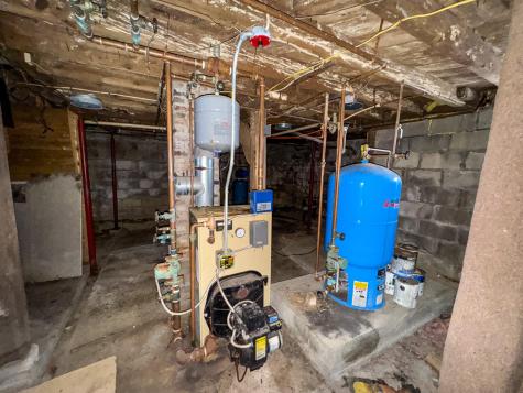 344 Enfield Road Lincoln ME 04457