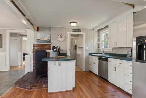 302 Townsend Avenue Boothbay Harbor ME 04538