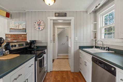 302 Townsend Avenue Boothbay Harbor ME 04538