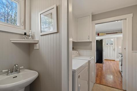 302 Townsend Avenue Boothbay Harbor ME 04538