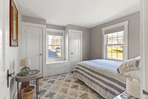 302 Townsend Avenue Boothbay Harbor ME 04538