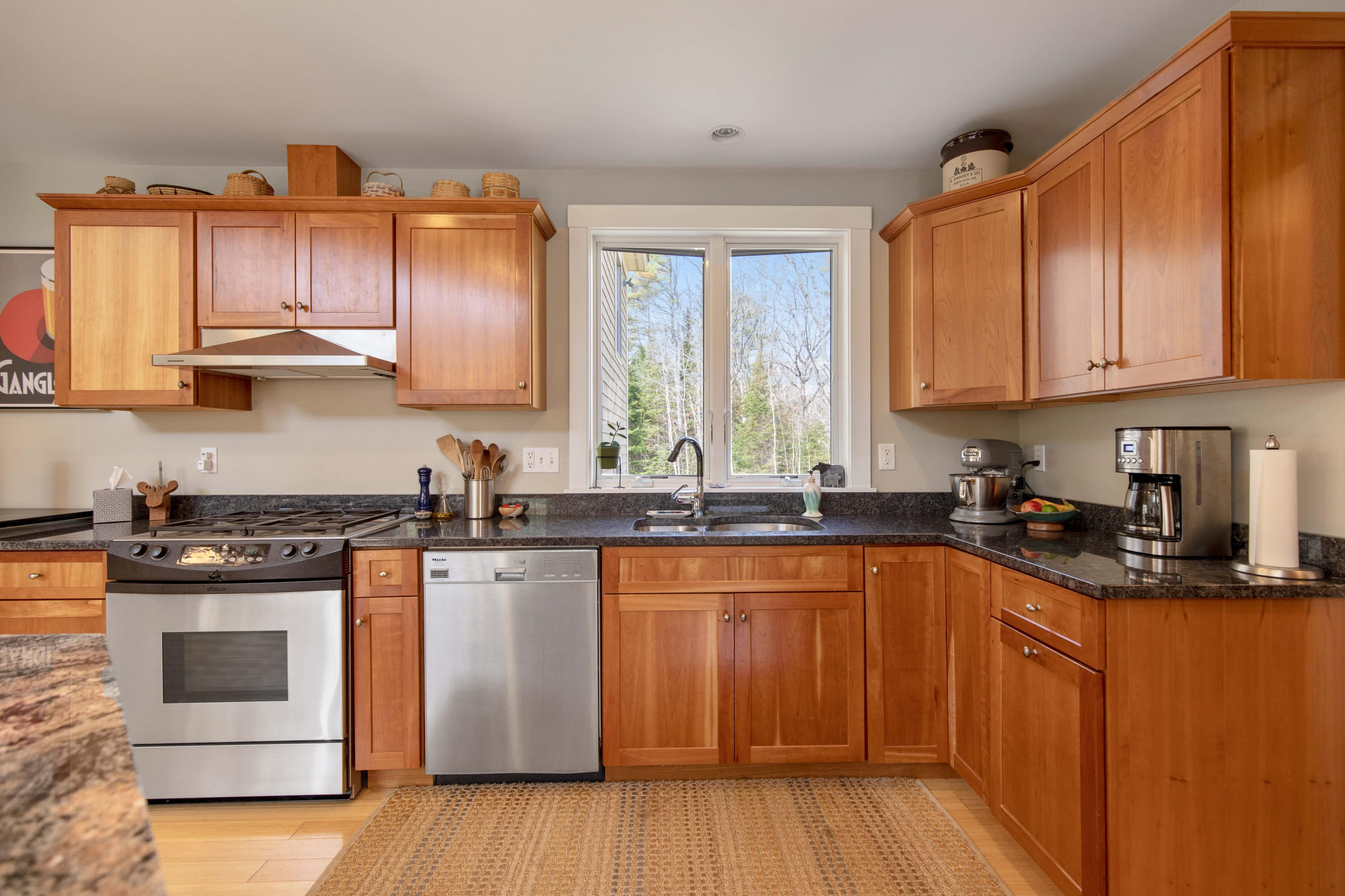 31 Damarin Lane Brunswick ME 04011