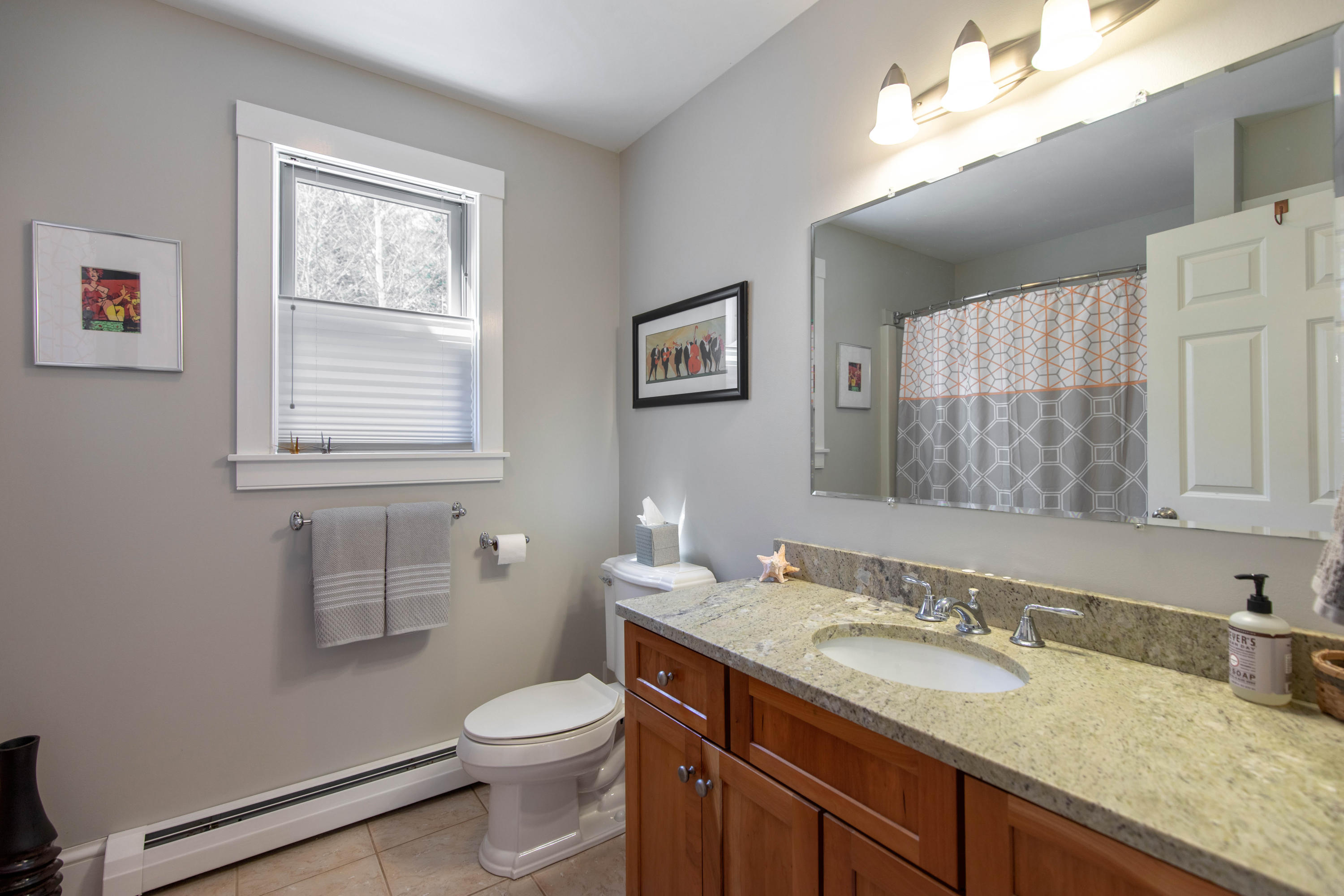 31 Damarin Lane Brunswick ME 04011