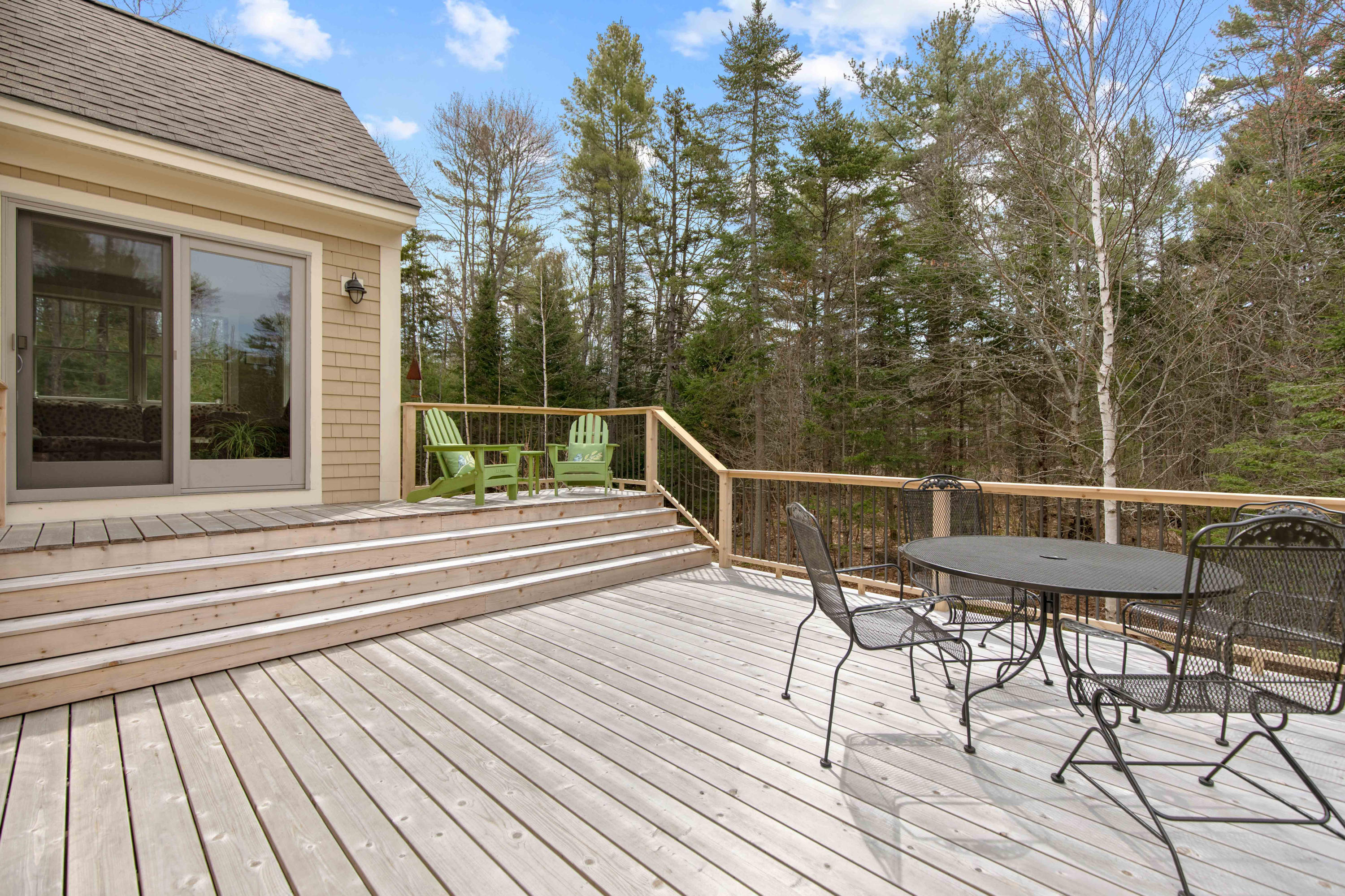 31 Damarin Lane Brunswick ME 04011