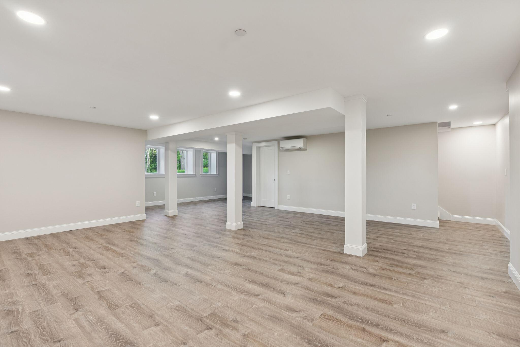 27 Carriage Hill North Yarmouth ME 04097