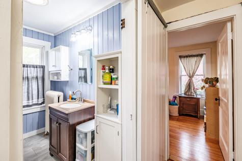 29 Pleasant Street Norway ME 04268