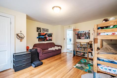 29 Pleasant Street Norway ME 04268