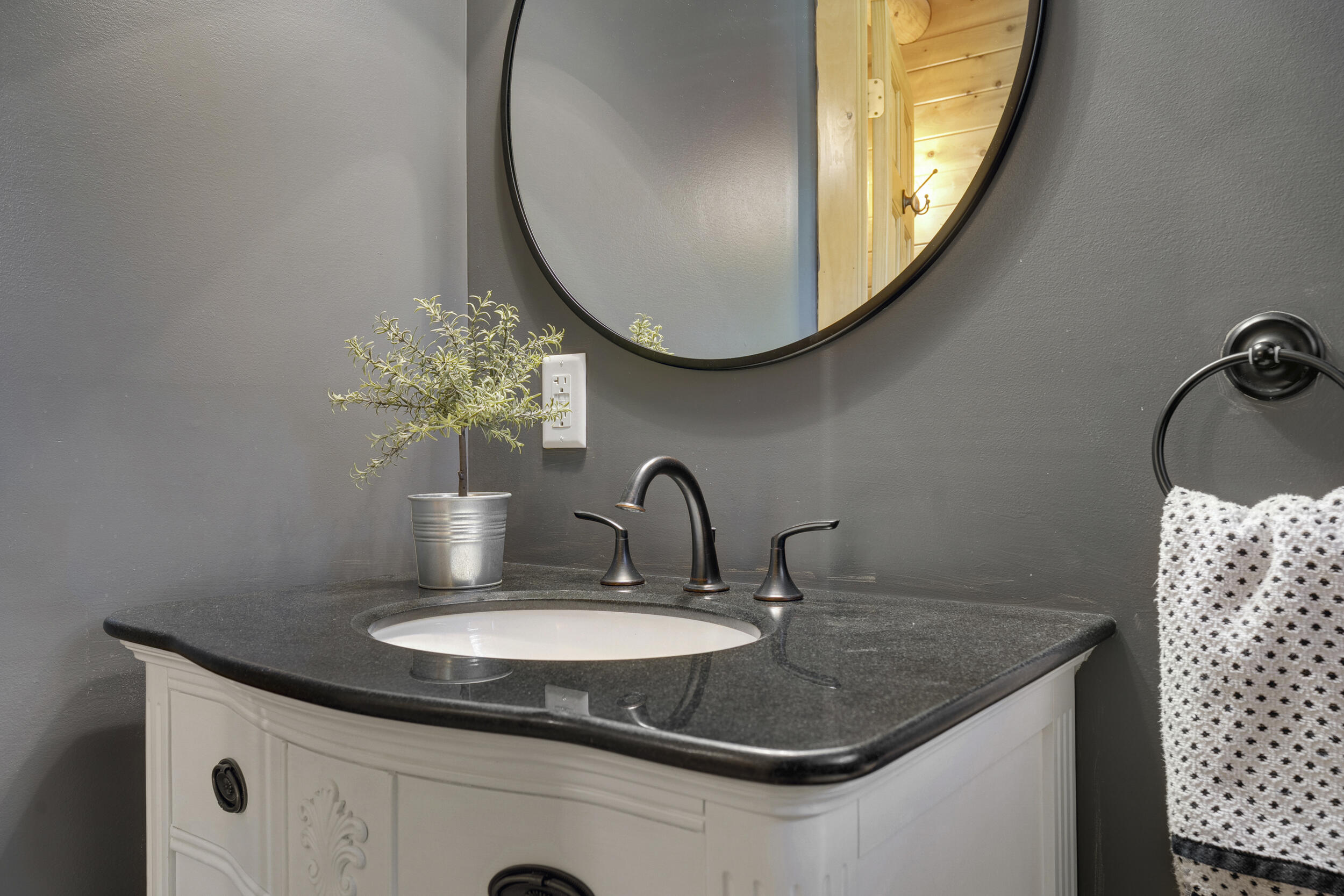 39 Katie View Road Bethel ME 04217