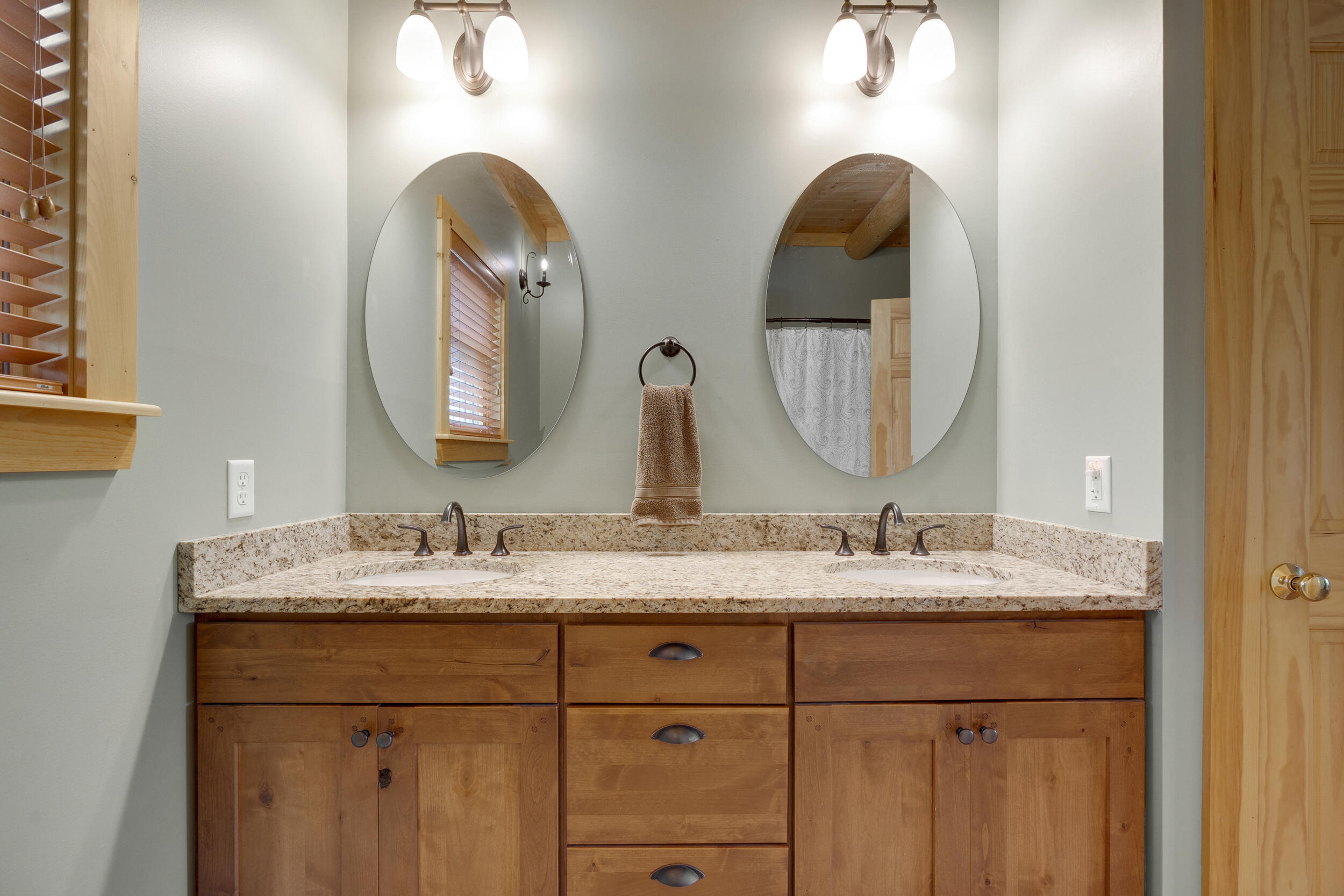 39 Katie View Road Bethel ME 04217