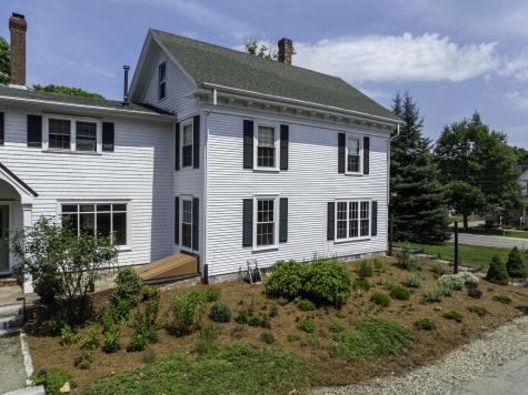 32 Broadway Machias ME 04654