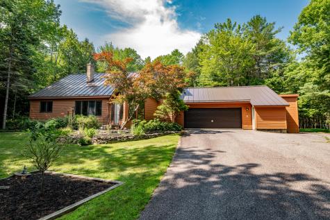 50 Robin Hood Drive Winthrop ME 04364