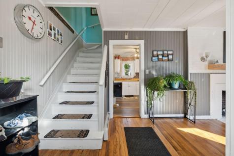 17 Andrews Road Bath ME 04530