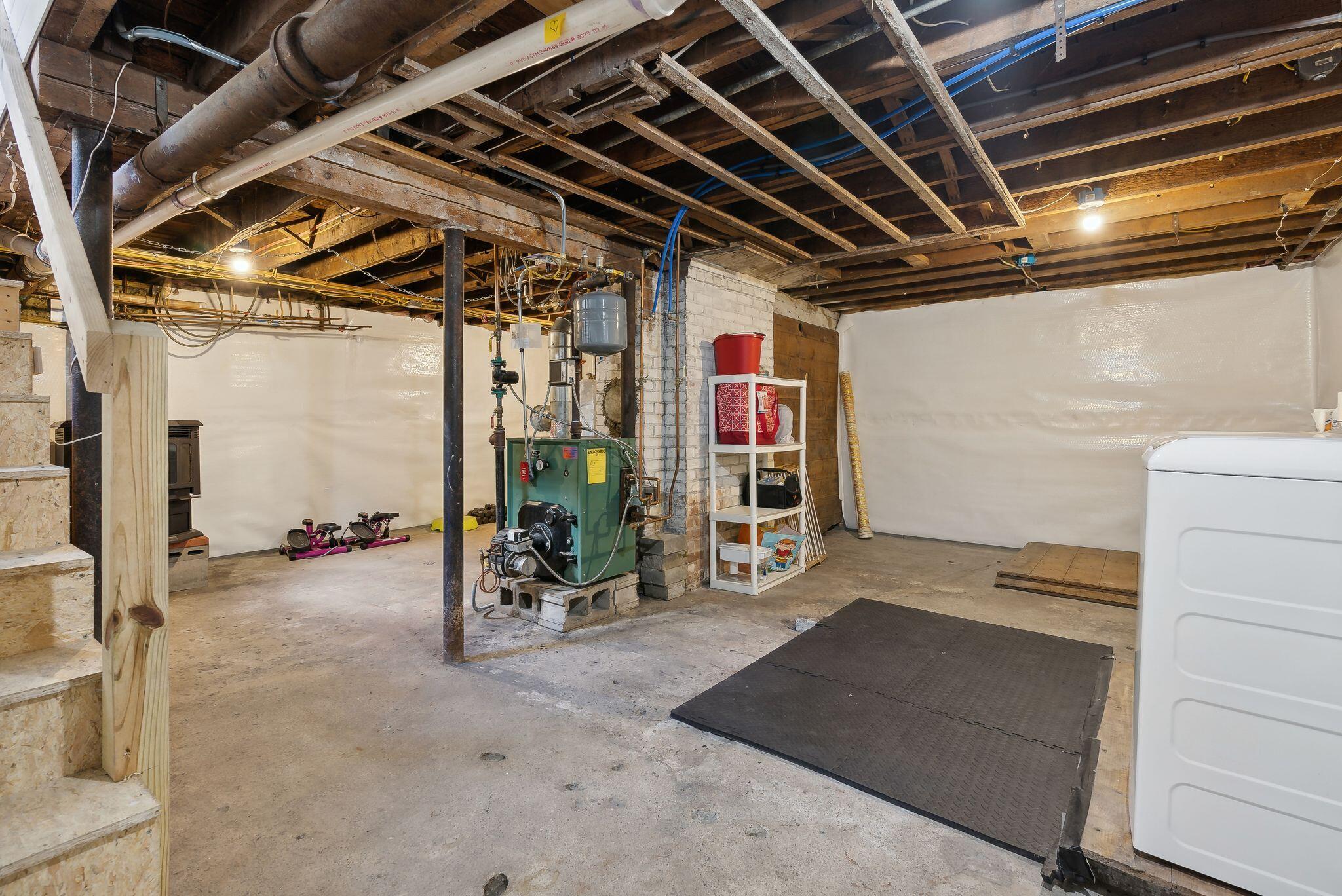 17 Andrews Road Bath ME 04530