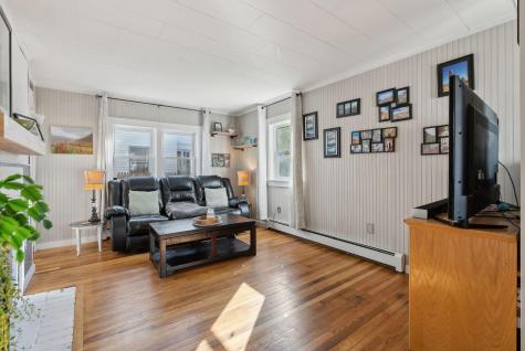 17 Andrews Road Bath ME 04530