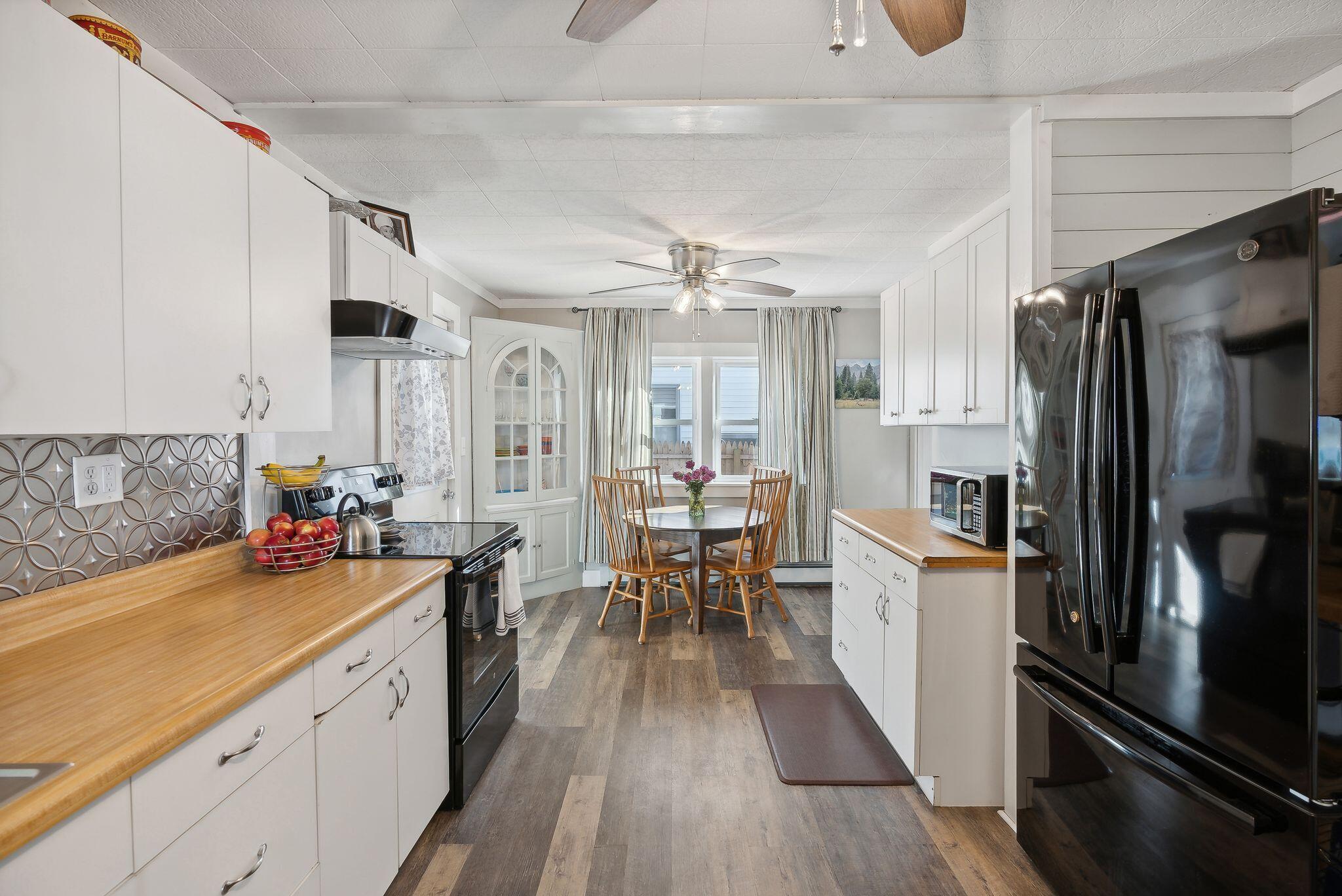 17 Andrews Road Bath ME 04530