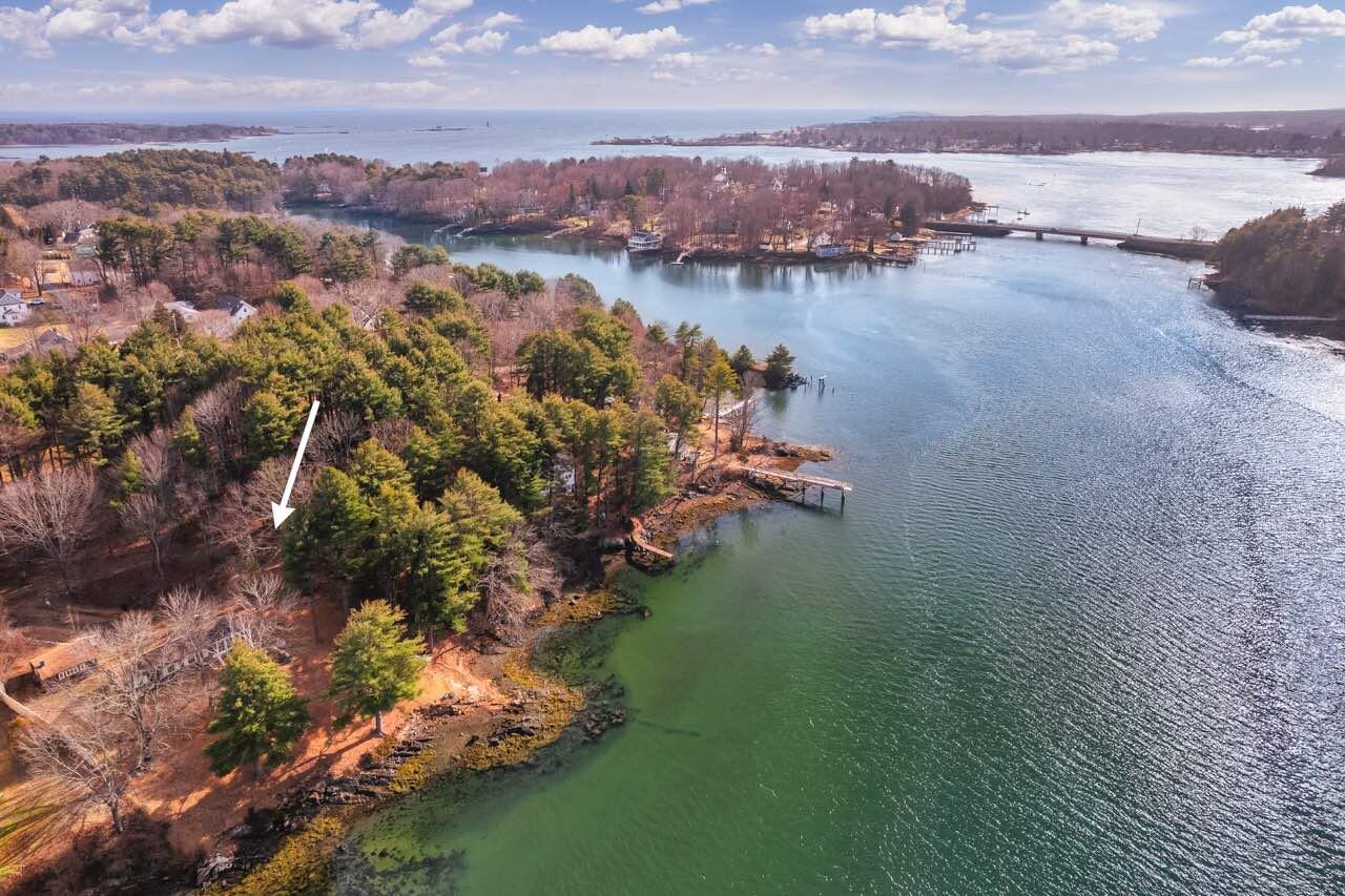 12 Folcutt Road Kittery ME 03905