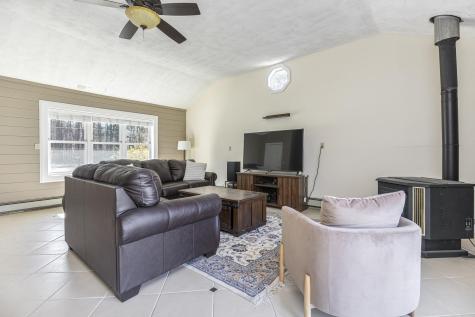 411 Shaker Road Gray ME 04039