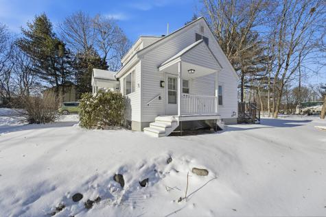 32 Abbott Street Waterville ME 04901