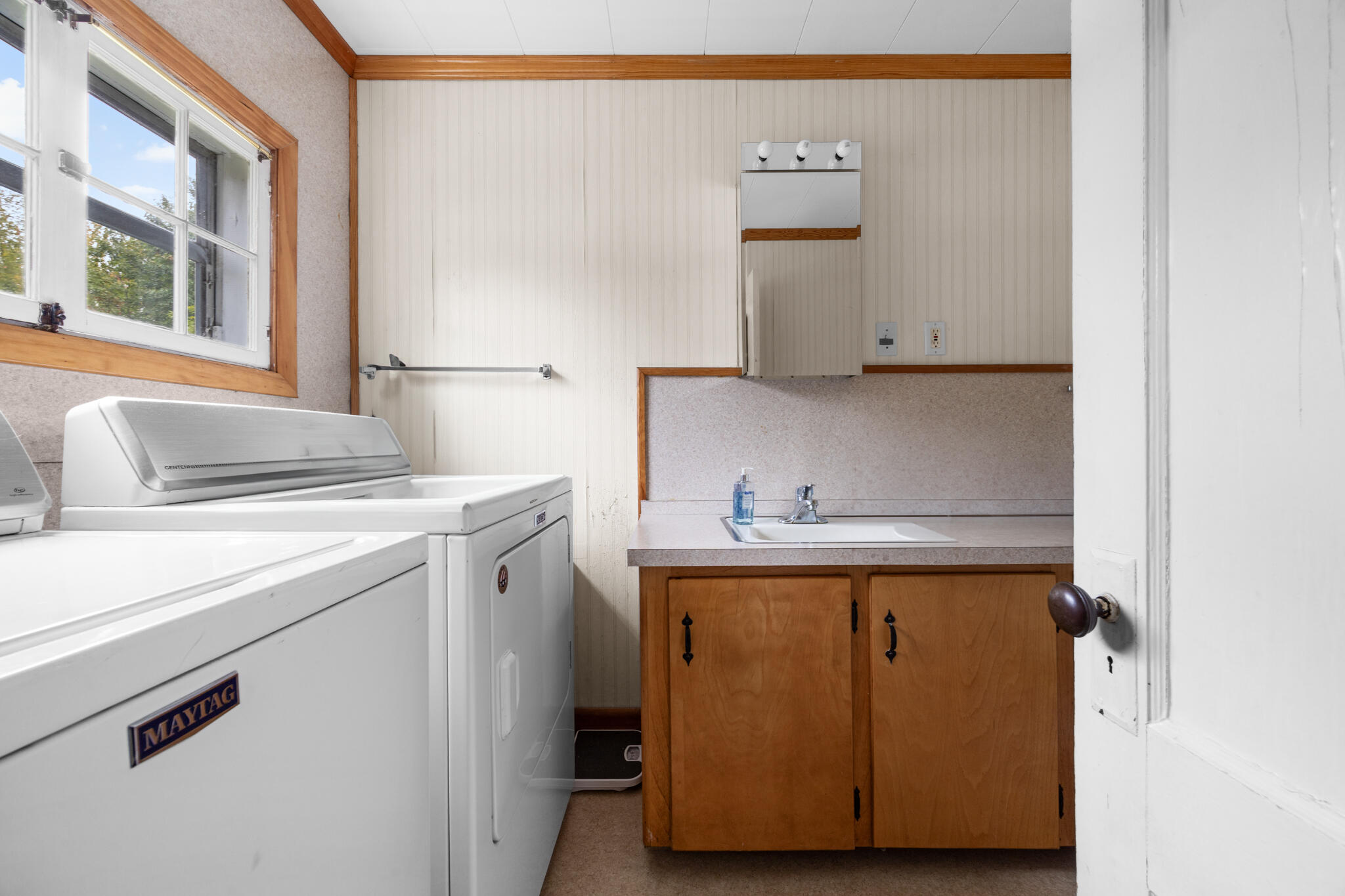 356 Main Street Bradley ME 04411