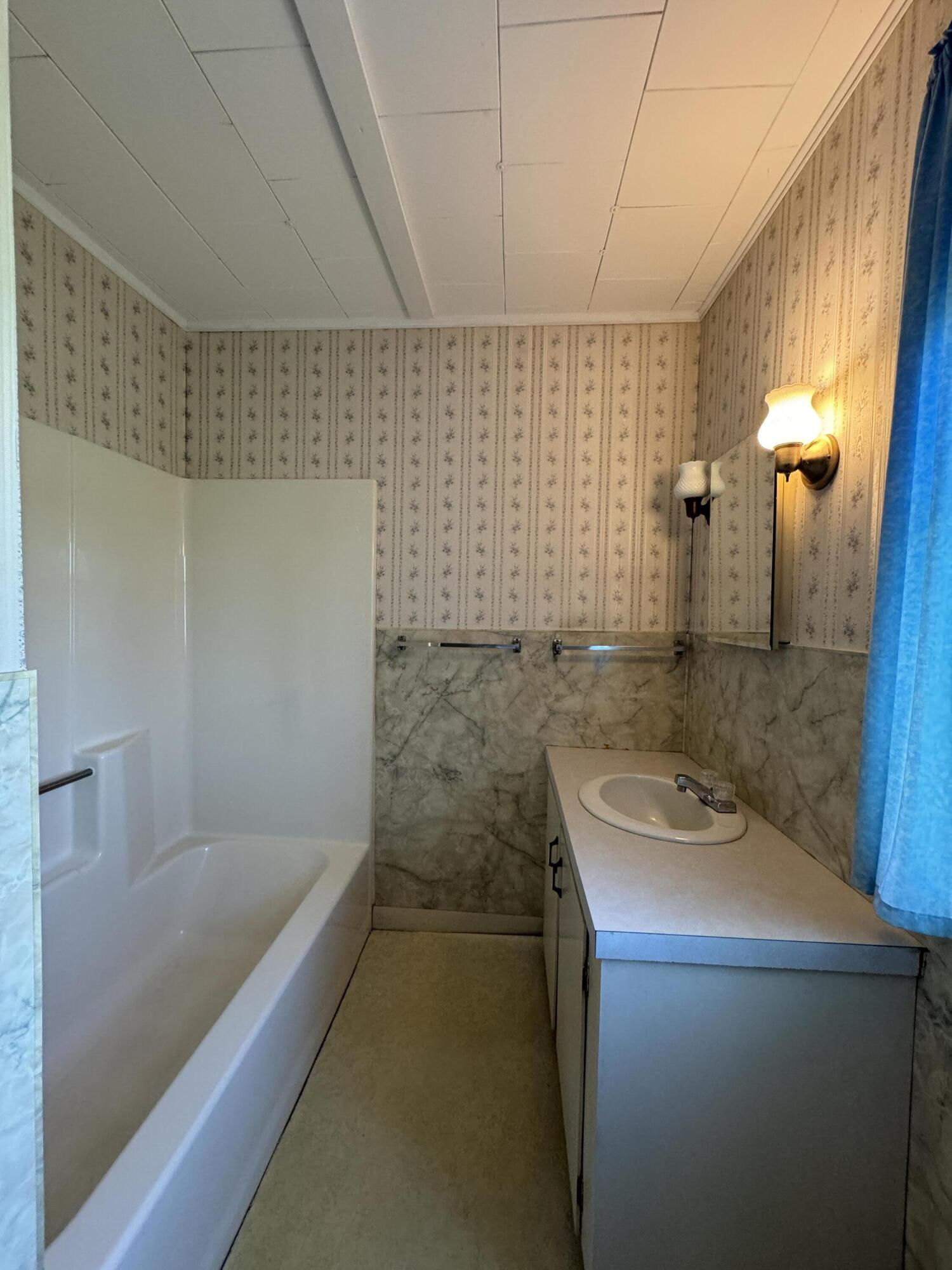 19 Park Avenue W Brewer ME 04412