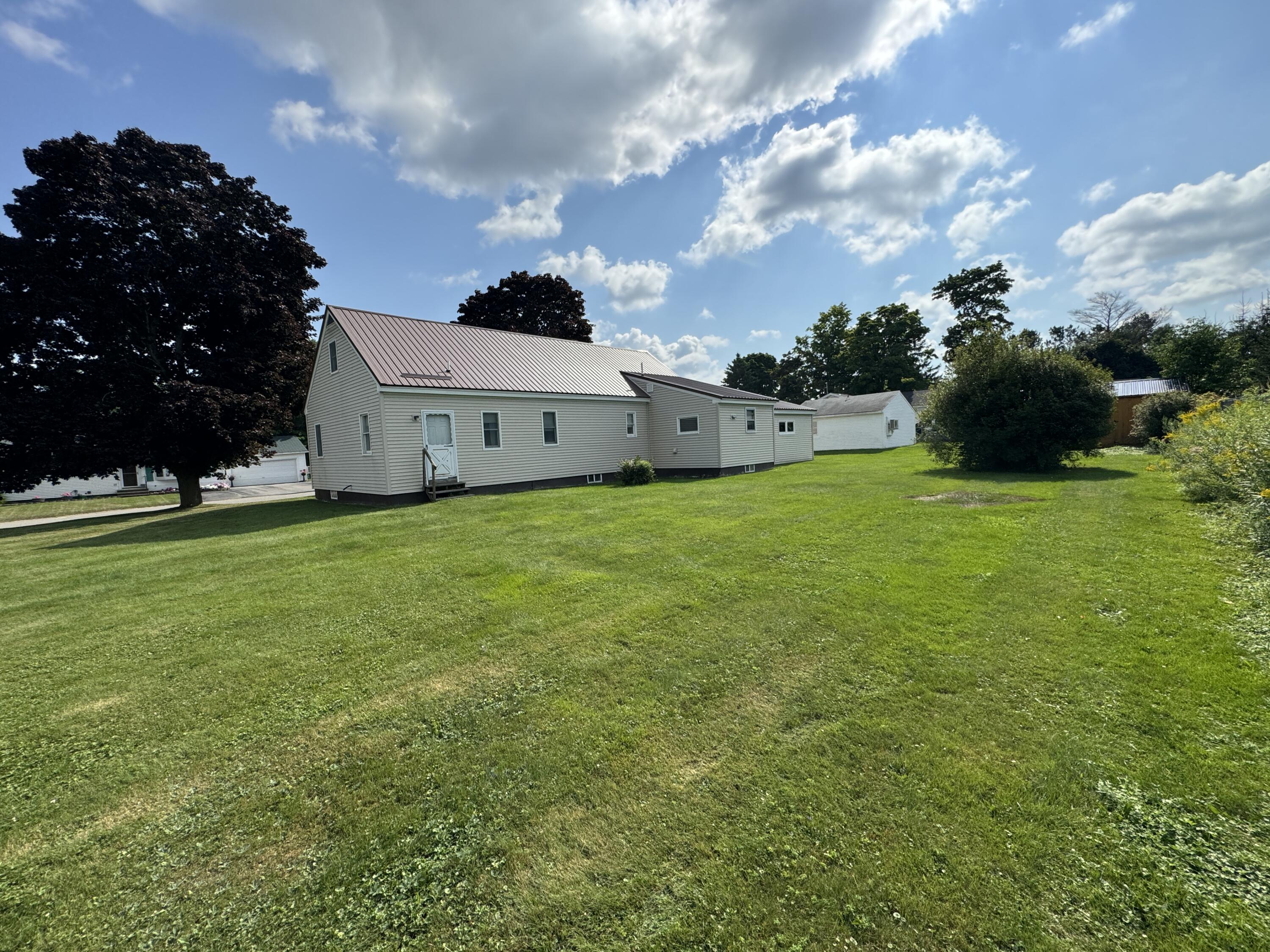 19 Park Avenue W Brewer ME 04412