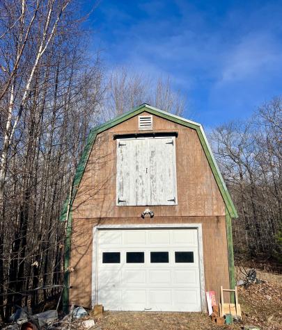 75 Ryemoor Heights Road Sumner ME 04292