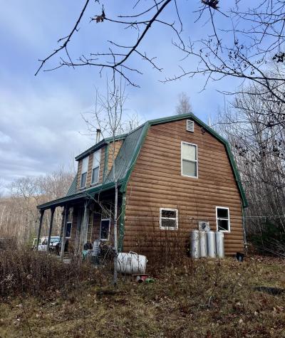 75 Ryemoor Heights Road Sumner ME 04292