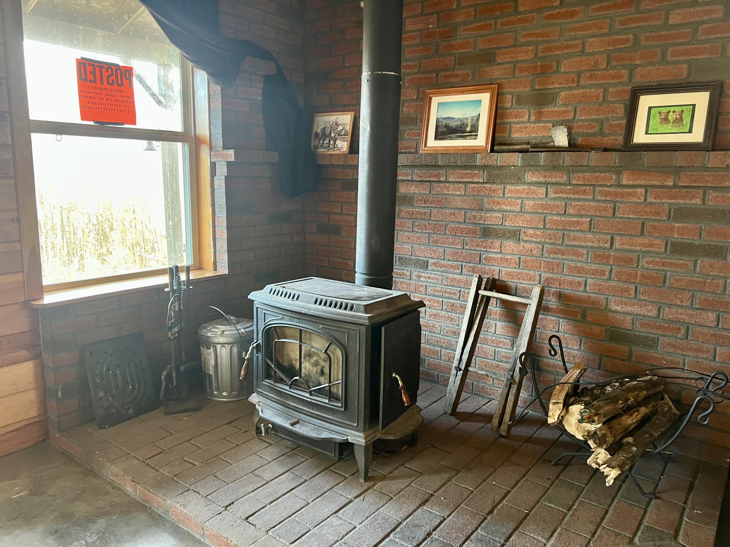 75 Ryemoor Heights Road Sumner ME 04292