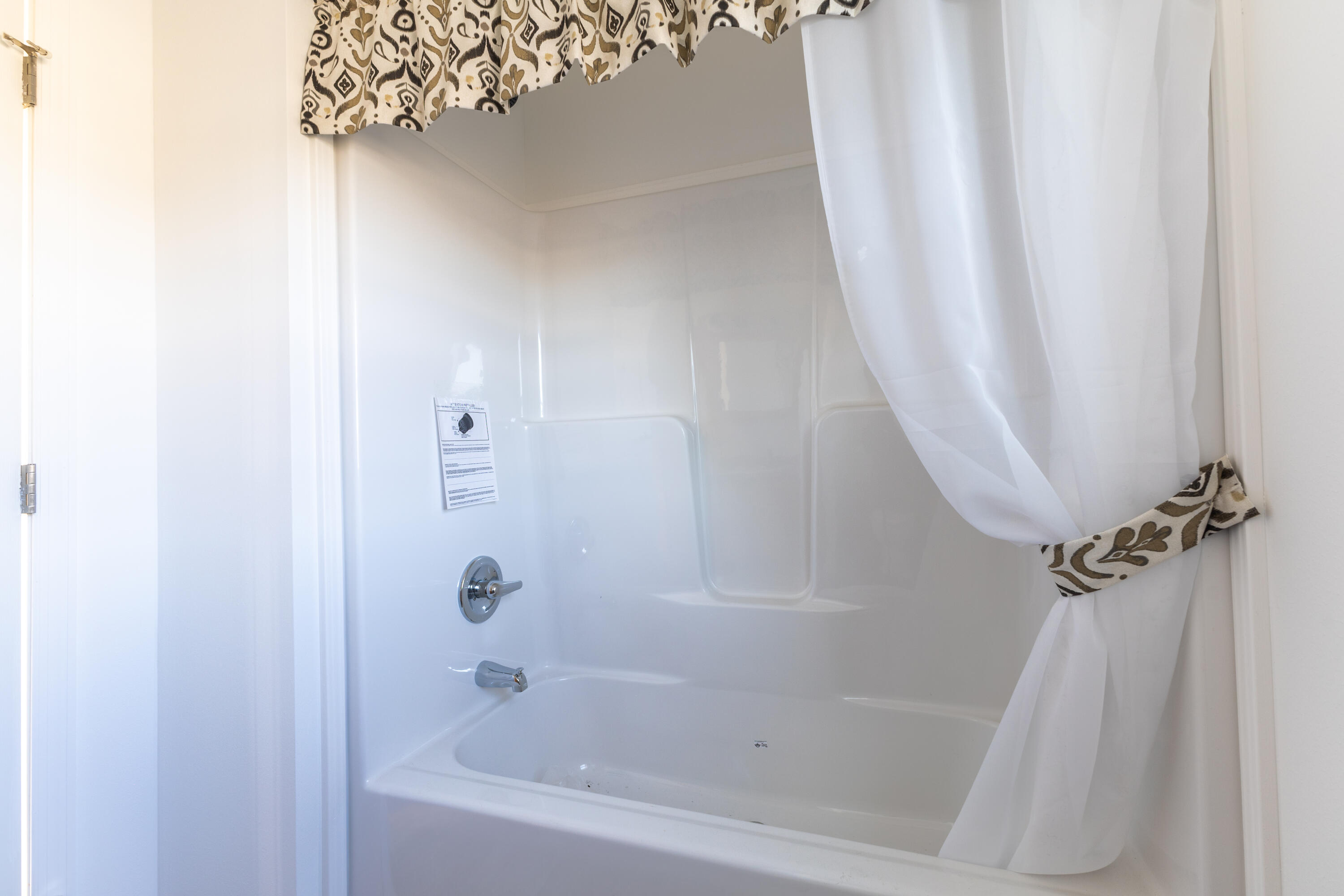 18 Eagles Nest Hancock ME 04640