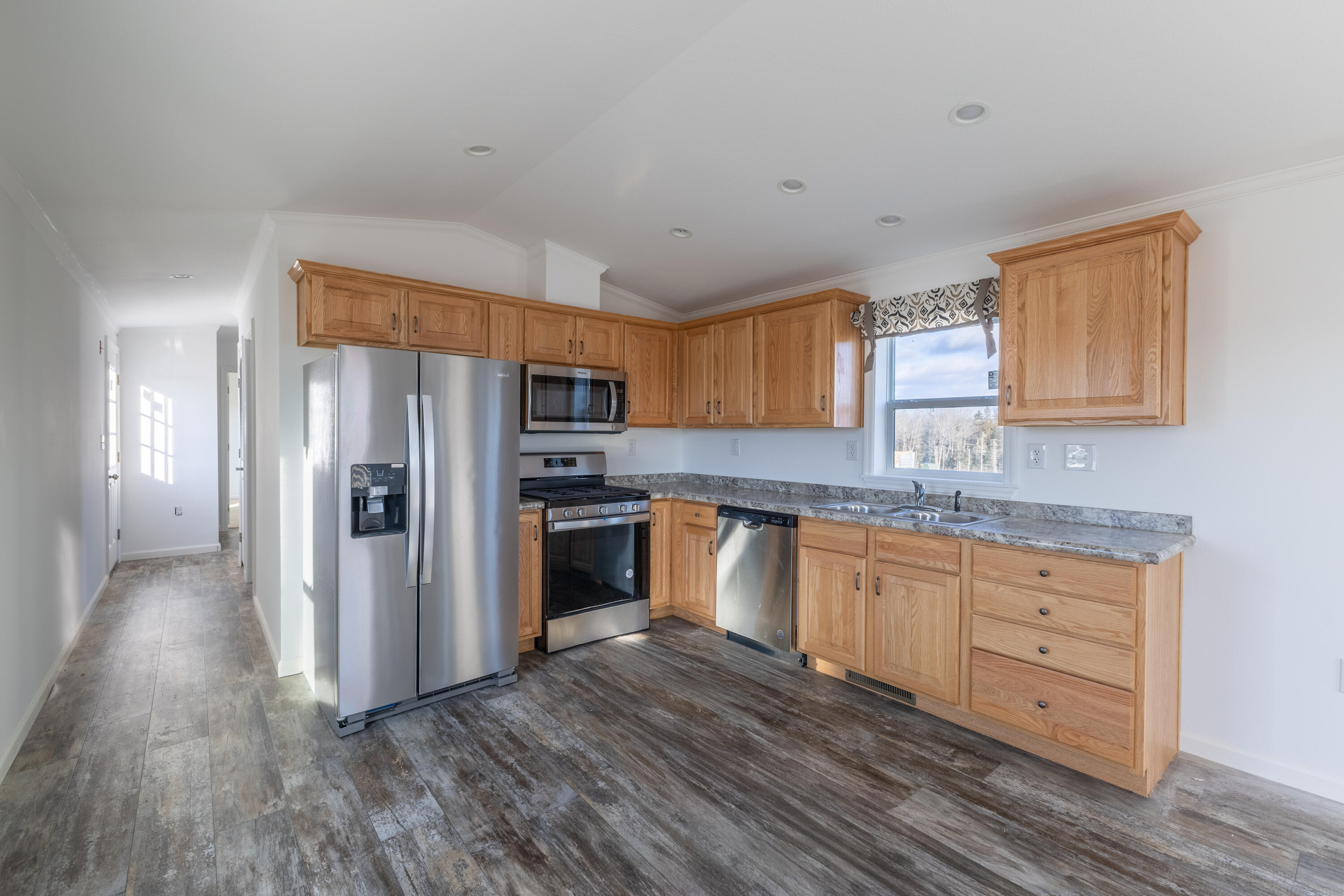 18 Eagles Nest Hancock ME 04640