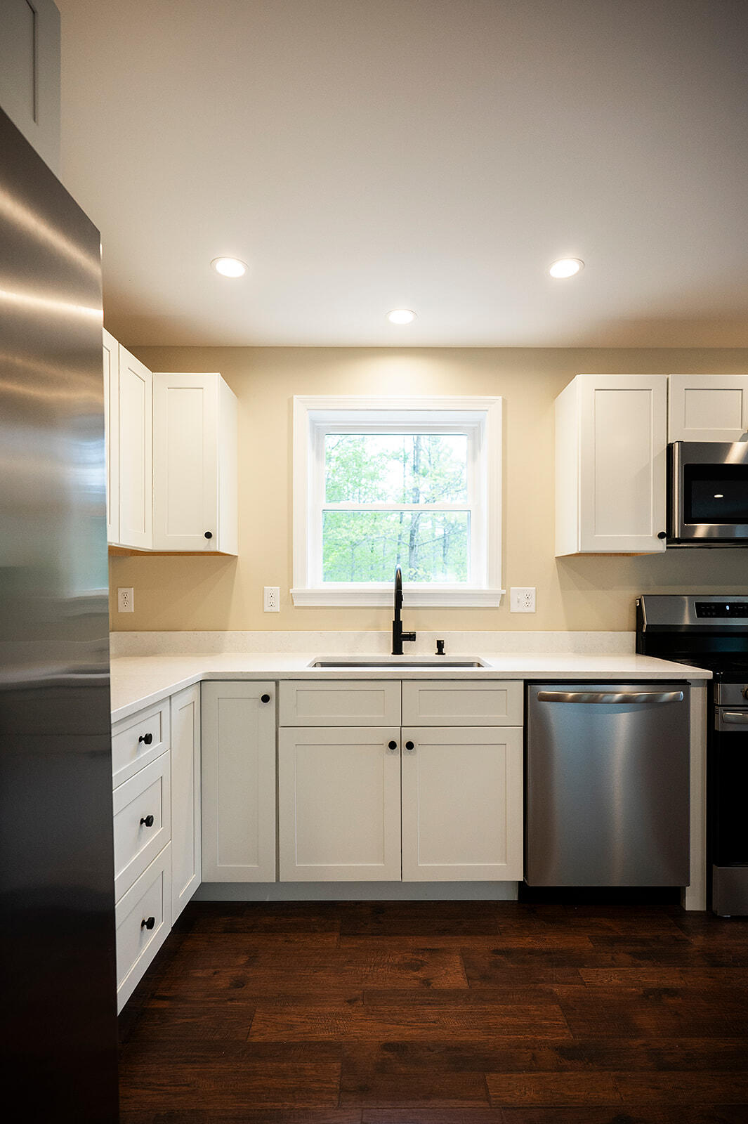 16 Dunham Lane Paris ME 04282